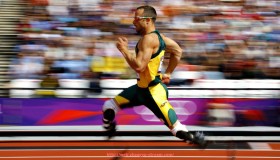 章鱼直播-官方直播平台UI设计风格对世俱杯品牌传播的视觉影响